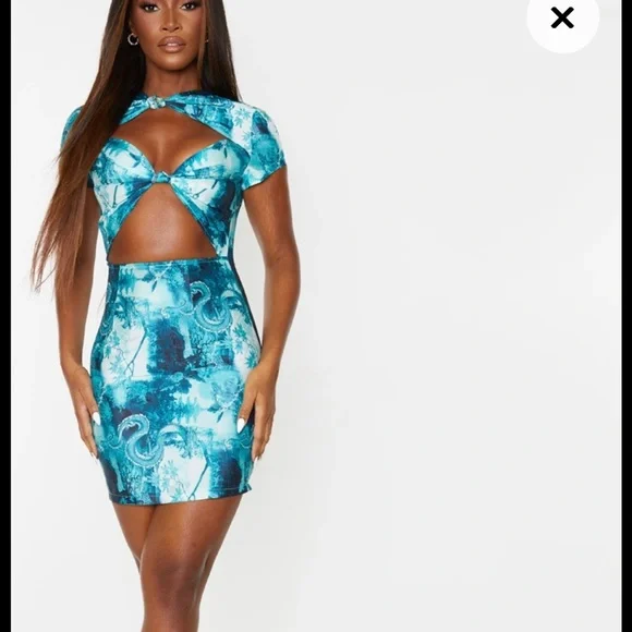 NWT PrettyLittleThing Green Dragon Print Double Knot Detail Bodycon Dress  SIZE 6
